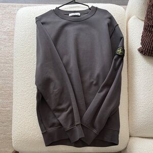 Stone Island Men's Dark Gray Crewneck Sweater